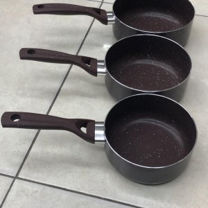 طقم قلايات كسرولا جرانيت/3 قطع 20+18+15سم طقم قلايات كسرولا جرانيت/3 قطع 20+18+15سم