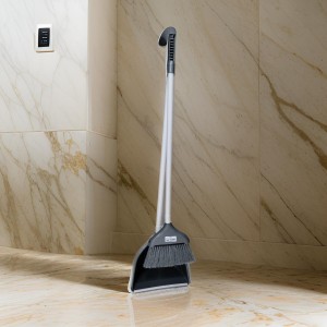 مكنسه مع مجرود بلاستيك تركي210