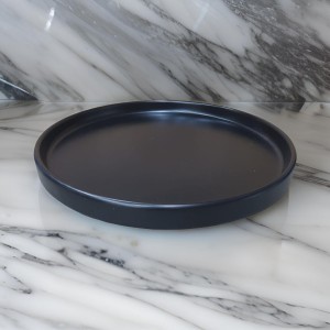 صحن اسود مدور 20 سم وسط MAMA