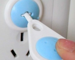 6 سدادات امان مفتاح الكهرباء لحماية الاطفال مع مفتاح