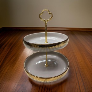 مضيفة بورسلان طبقتين ابيض مذهب من الاعلى مموج