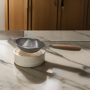 مصفاة شاي ستانليس يد خشبZMMEY مصفاة شاي ستانليس يد خشبZMMEY