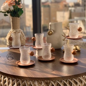 طقم كاسات قرفة يد كرة بني مع استكانة خشب 6+6 موديل 10-13