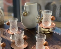 طقم كاسات قرفة يد كرة بني مع استكانة خشب 6+6 موديل 10-13