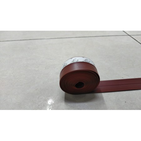 رول سيليكون جلدة مع لاصق ذاتي للابواب والشبابيك 3 م