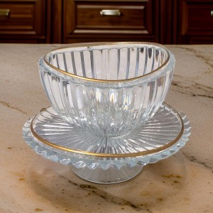 طقم صحون مكسرات / شربه شفاف حيف ذهبي 12 قطعة طقم صحون مكسرات / شربه شفاف حيف ذهبي 12 قطعة