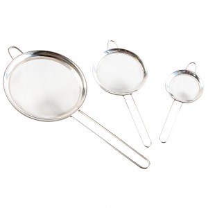 طقم مصافي شاي ستانليس حجم صغير ثلاثة قطع