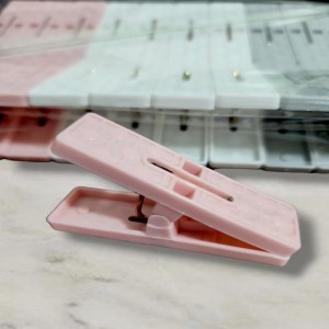 ملاقط غسيل بلاستيك مستطيل مزخرف 20 قطعة