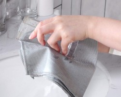 علبه 20 قطعة فوط غبرة ممسحة 20*20 سم 