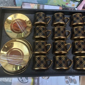 طقم فناجين قهوة / نسكافيه بورسلان اسود مزخرف خطوط مذهب مع يد ملون 24 قطعة 12 + 12 موديل 13-1