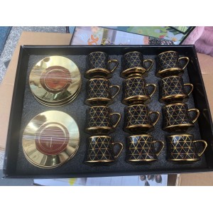 طقم فناجين قهوة / نسكافيه بورسلان اسود مزخرف مثلثات مذهب مع يد ملون 24 قطعة 12 + 12 موديل 13-1