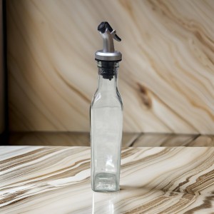 قنية علبة زيت / صوصات زجاجية شفافة  24 سم × 5 سم مع غطاء بلاستيك عنق طويل وسداد