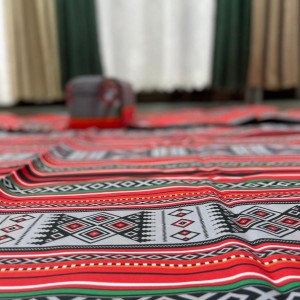 بساط تراث احمر 2×1.5م شنطه AF060-1