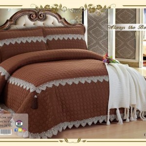 شرشف كوكو مجوز جوبلن 4 قطع مع دانتيل على الاطراف شرشف كوكو مجوز جوبلن 4 قطع مع دانتيل على الاطراف