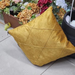 قرن مخمل سادة مبكج 45 × 45