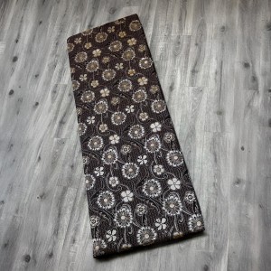 مخمل لورا مقصب بني وجه خارجي لفرشة اسفنج ارضية مقاس 175 × 76 سم