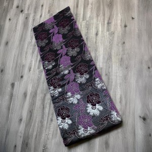 مخمل ثقيل نهدي اسود وجه خارجي لفرشة اسفنج ارضية مقاس 175 × 76 سم