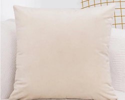 قرن مخمل سادة 45 × 45 لون اوفوايت