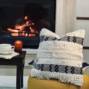 وجه كشنز قرن صنارة نافر هندي تطريز وجه كشنز قرن صنارة نافر هندي تطريز