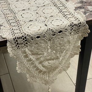 شرشف رنر بيرو  40*150 صنارة مكرميه 