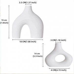 طقم فازات مزهريات قطعتين مايل ابيض محزز