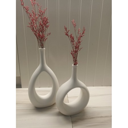 طقم فازات مزهريات بطه O كبير ابيض محزز طقم فازات مزهريات بطه O كبير ابيض محزز