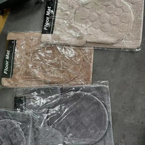 طقم حمام فرو ارنب مع ارضية لاصقة ثلاثة قطع