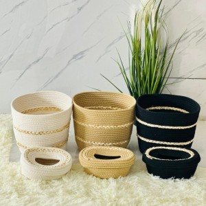 طقم سلة مع بكيت محارم قش لون بيج طقم سلة مع بكيت محارم قش لون بيج