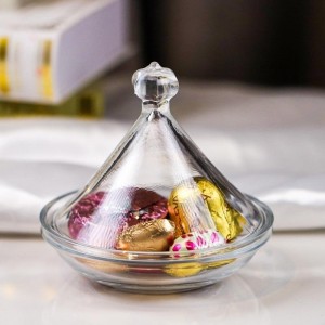 مضيفة زجاج مصري منقش مبزر CARMA / LOUVRE