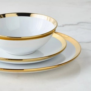 صحن شوربة - زبادي بورسلان ابيض مع حز ذهبي 6 انش