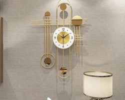 ساعة حائط دوائر انتيكا مع برواز حديد ذهبي مقاس 60 × 80 سم