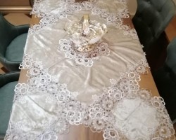 شرشف طاولة وسط + 4 وجه اسكمله سادة مخمل شمواه ثقيل FH22