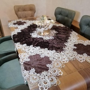 شرشف طاولة وسط + 4 وجه اسكمله سادة مخمل شمواه ثقيل FH22