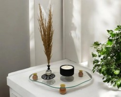 ستاند ديكور زجاج مع 3 ارجل خشب بامبو