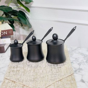 طقم /3 غلايات اسود قهوة ثقيل يد حديد مع غطاء