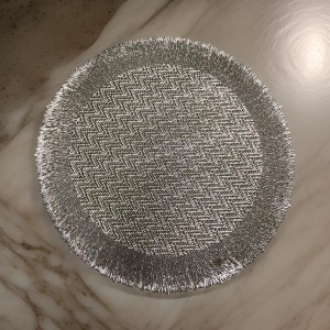 كوستر مدور ذهبي مع شراشيب قطر 38سم