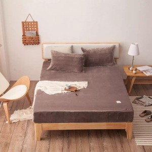 ملف فرشة مجوز فلانيل سادة 180 × 200 + 25 سم