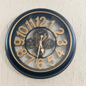 ساعة حائط بلاستيك مدور  35 سم مسننات مع ارقام بني