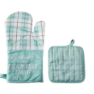 طقم كف ساخن مع مسكة نزالة قماش مربعة كروهات ملون مع كتابة Baking قطعتين