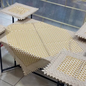 شرشف طاولة وسط + 4 وجه اسكمله خلية نحل