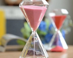 ساعة رملية اكريليك  شكل جوهرة