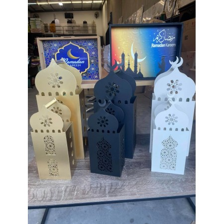 طقم فوانيس رمضان معدن مع حمالة قطعتين لون اسود - ذهبي طقم فوانيس رمضان معدن مع حمالة قطعتين لون اسود - ذهبي