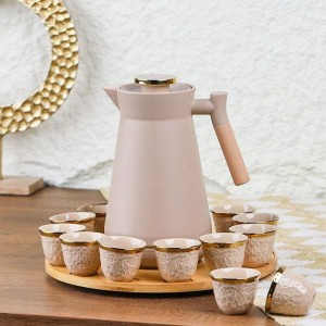 طقم ثيرموس قهوة مع صينية مدورة و 12 فنجان سادة سادة / محزز حيف ذهبي