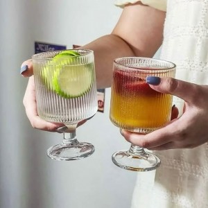 طقم كاسات عصير محزز مع قاعدة وخصر 12 قطعة