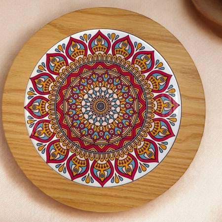 كوستر خشب مدور مزخرف اسلامي كوستر خشب مدور مزخرف اسلامي