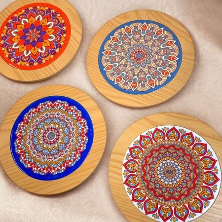 كوستر خشب مدور مزخرف اسلامي كوستر خشب مدور مزخرف اسلامي