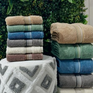 منشفة بامبو تركي قطن ثقيل 100 × 150 سم منشفة سادة محزز الوان على الطرف عتبة منشفة بامبو تركي قطن ثقيل 100 × 150 سم منشفة سادة محزز الوان على الطرف عتبة