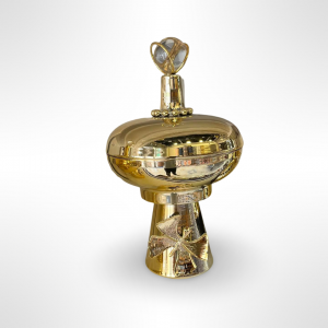 مضيفة ذهبي مع غطا وبلورة زجاج بالاعلى حجم وسط مضيفة ذهبي مع غطا وبلورة زجاج بالاعلى حجم وسط