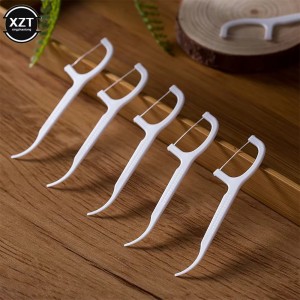 عيدان تنظيف اسنان بلاستيك مع خيط 100 قطعة