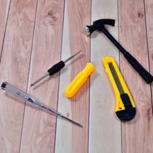 كرت عدة يدوية شاكوش مشرط مفكين نصلات شفرة